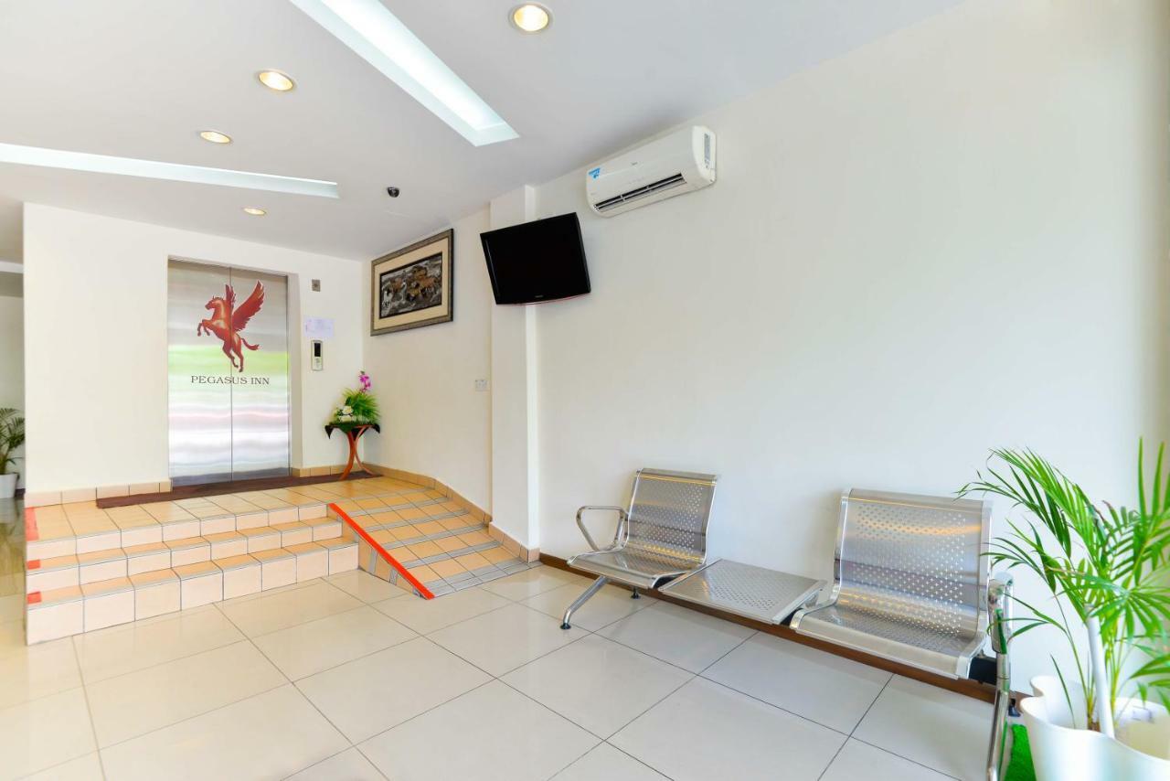 Fumah Hotel Шах Алам Екстериор снимка